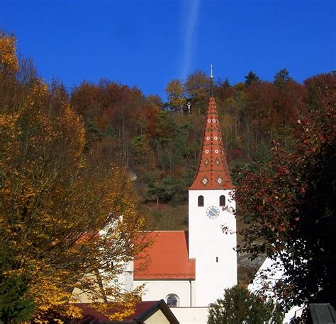 Die Kirchenburg Von Kinding Foto And Bild Deutschland Europe Bayern