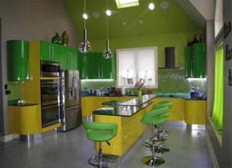Decorate the rest of your kitchen to complement the cabinets, though avoiding overkill is key, as both colors are so vivid. 20 Modern Kitchens Decorated in Yellow and Green Colors