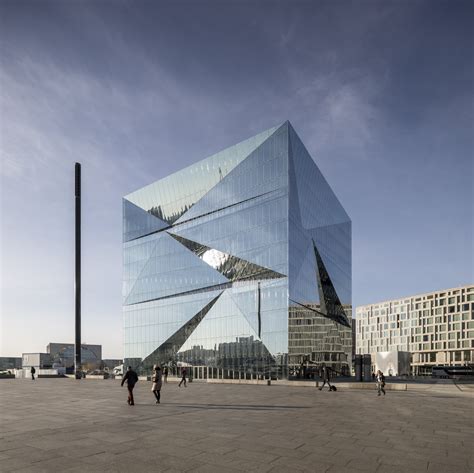 Cube Berlin Smart Office Building 3xn Archdaily