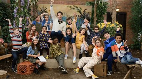 Bio, photos, awards, nominations and more at emmys.com. John Mulaney & The Sack Lunch Bunch op Netflix - Netflix ...