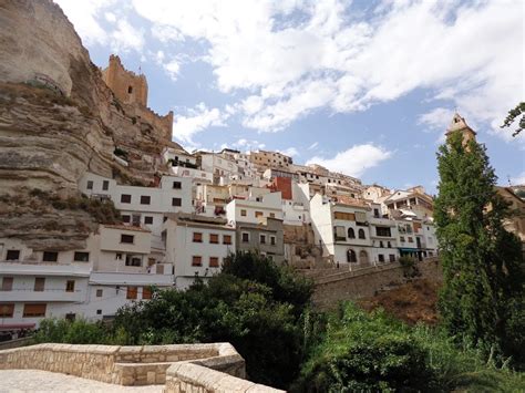 Esta casa se divide en 4 apartamentos con distinta capacidad: 25 pueblos con encanto en Castilla-La Mancha