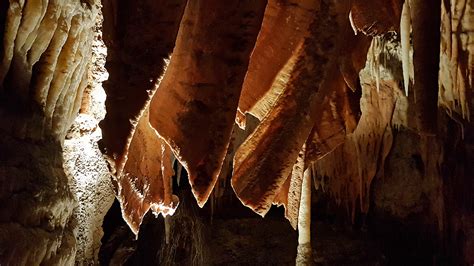 Yarrangobilly Caves A Unique Holiday Experience