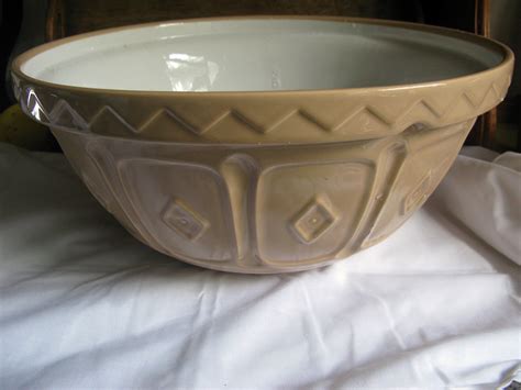 Teachitprimary Gallery Traditional Ceramic Mixing Bowl