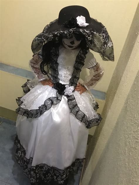 Vamos a aprender a hacer un vestido de catrina de forma sencilla y económica. Disfraz Catrina Con Sombrero Alta Costura Envio Gratis ...