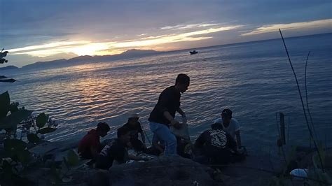 Pantai caruban sendiri terletak di desa gedongmulyo, kecamatan lasem, rembang. #vespa #bukber #pantai #aceh #pehpatuha Buka puasa bersama keluarga Pehpa Tuha di Ulee Lheu ...