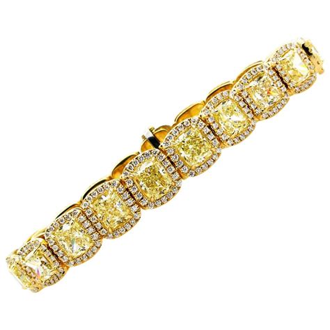 Fancy Light Yellow Cushion Cut Diamond Tennis Bracelet For Sale At 1stdibs