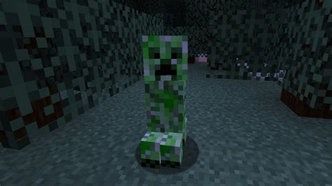 How To Survive A Creeper Explosion In Minecraft