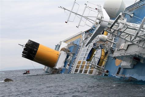 12 Abk Wni Hilang Setelah Kapal Kargo Tenggelam Di Laut Taiwan