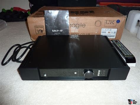 Rega Elicit R Integrated Amplifier With Solaris Remote Photo 3126228