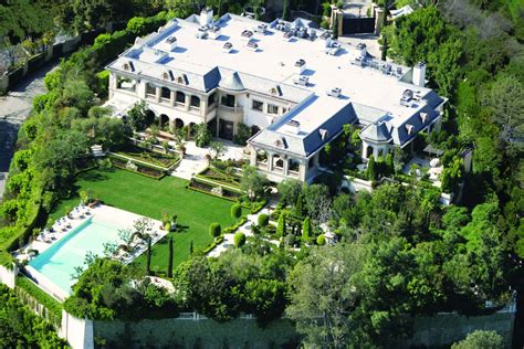 Gigi Hadids Father Mohamed Hadids Bel Air Mansion Is On Sale For 85m