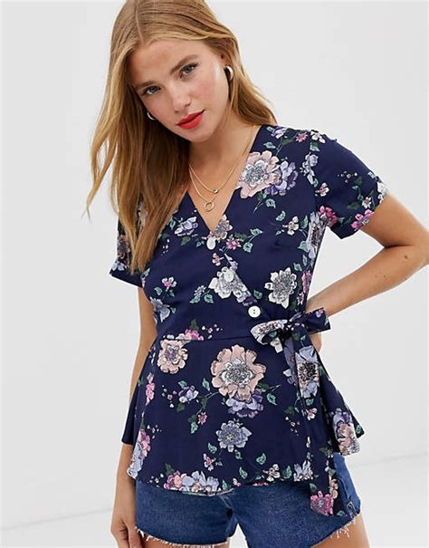 Qed London Wrap Front Top In Floral Asos