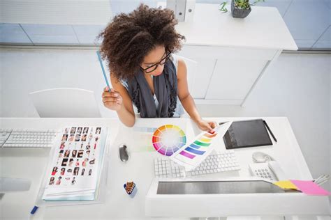 Want To Be A Graphic Designers