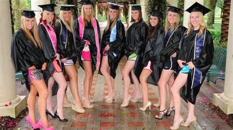Things Literally Every Senior Can Relate To Sorority Girl