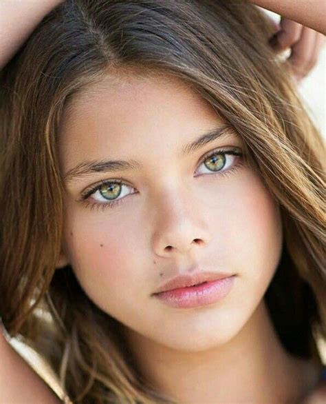 Pin By Omar Huertas Abella On Rostros Beautiful Eyes Beautiful Girl Face Most Beautiful Faces