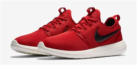 Official Images Of The First Few Colorways Of The Nike Roshe Two