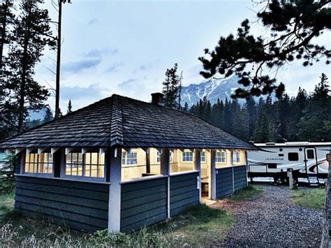 Tunnel Mountain Village Ii Campground Banff Canada Tarifs 2022