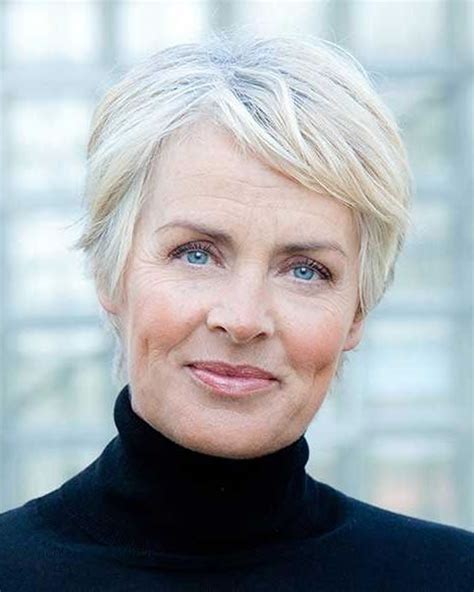 A versatile style, short layers with a tousled look are easily held in place by applying a small amount of styling product and scrunching your hair in your hands. 2019 short haircut image for older women - HAIRSTYLES