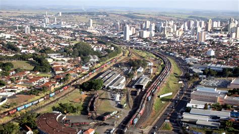 Good availability and great rates. Economia em 2019: economista projeta crescimento em Araraquara