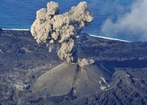 Virtual Science Brains Volcano Creates New Island
