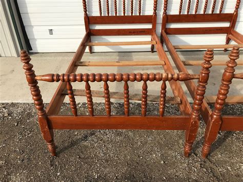 2 Twin Beds Antique Jenny Lind Single Bunk Beds Shabby Chic Spindle