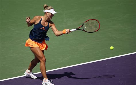 Angelique kerber is a german tennis player, who is a former no#1 world champion with a record of three grand slam wins. Top seed Kerber advances at Miami Open | The Guardian ...