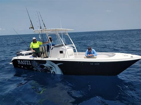 The popularity of the business means that the production quality of fishing boats is always improving, as these small but mighty machines need to. Grandsea 7.2m FIshing Boat in Perth - Grandsea Boat