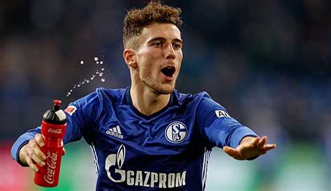 Leon goretzka steht als ersatz parat. FC Schalke 04, Winter-Transfers, LIVE News und Gerüchte ...
