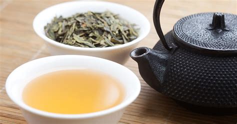According to traditional chinese medicine (tcm) understanding, tea has both sweet and bitter flavors and possesses cooling properties. 10 Evidence-Based Benefits of Green Tea