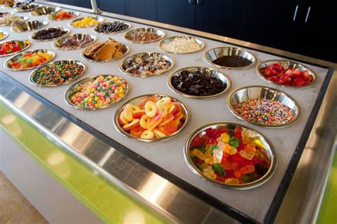 And the frozen yogurt toppings list is extensive: frozen yogurt toppings - Top Hd Wallpapers