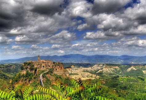 Civita Di Bagnoregio Ancient Endangered Hill Town In Italy Freeyork