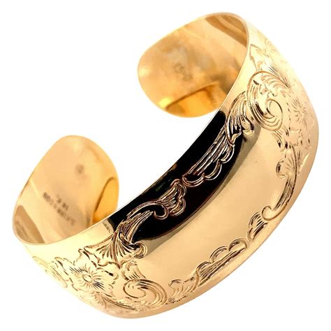 Bargain 9ct Gold Metal Cored Floral Engraved Cuff Hinged Bracelet