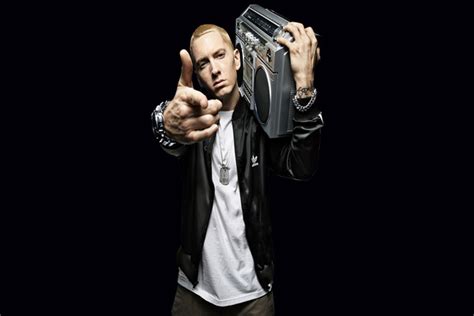 Eminem Drops Surprise New Album ‘kamikaze Oyeyeah