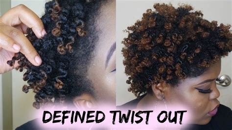 Lastly, with twist natural hair styles you have several styling options. This looks SO easy and doable -Can't wait to try (and show ...