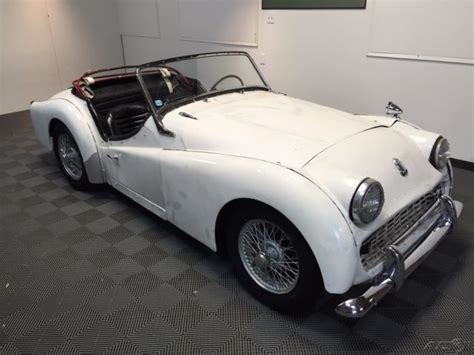 1961 Triumph Tr3a 4 Speed Wire Wheels Complete Car For Restoration
