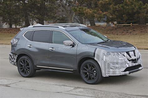 2017 (mmxvii) was a common year starting on sunday of the gregorian calendar, the 2017th year of the common era (ce) and anno domini (ad) designations, the 17th year of the 3rd millennium. 2017 Nissan Rogue Spied with Cosmetic Updates - autoevolution