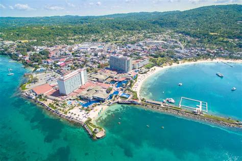Moon Palace Jamaica Grande Resort Ocho Rios 2 Getting Stamped