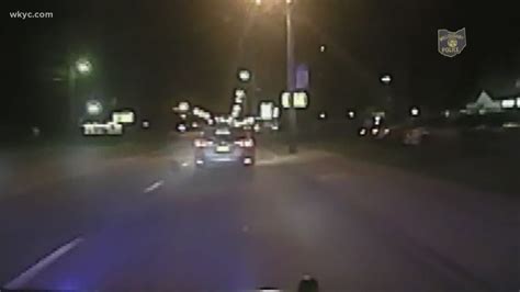 Video Suspected Drunk Driver Arrested After High Speed Chase Through