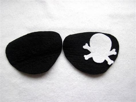 Graces Favours Craft Adventures How To Make A Felt Diy Pirate Eye