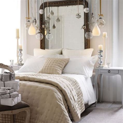 The Glittery World Of Silver Bedroom Ideas