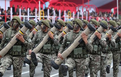 Parada Y Desfile Militar 2018 De Las Fuerzas Armadas Del Perú