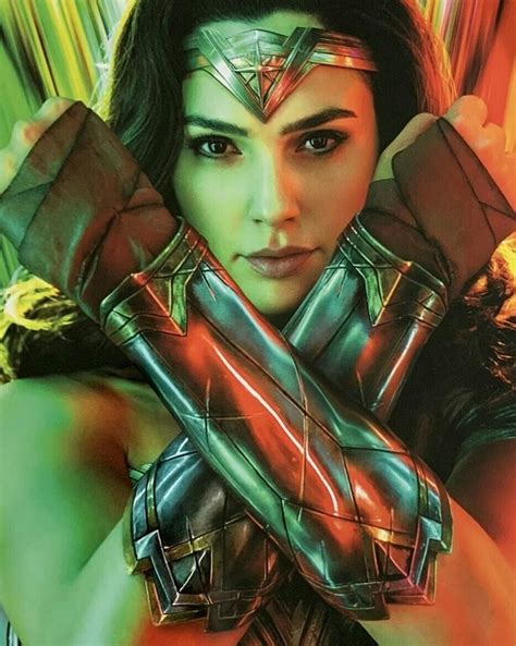 Wonder Woman 84 En 2020 Mujer Maravilla Pelicula Mujer Maravilla
