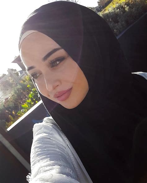arab hijab big booty babe muslim chick 4 54