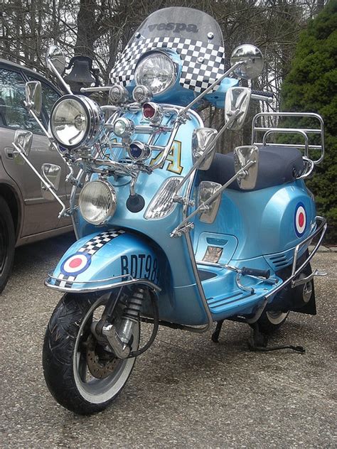 Top 25 Ideas About Mods And Scooters On Pinterest Vintage Vespa