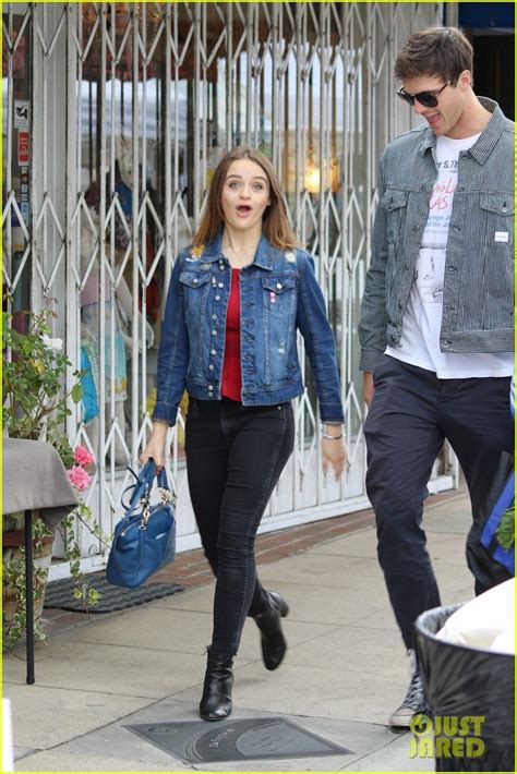 Actress, joey king, most popularly known as elle evans from netflix's the kissing booth. Joey King & Boyfriend Jacob Elordi Have Fun at Farmer's ...