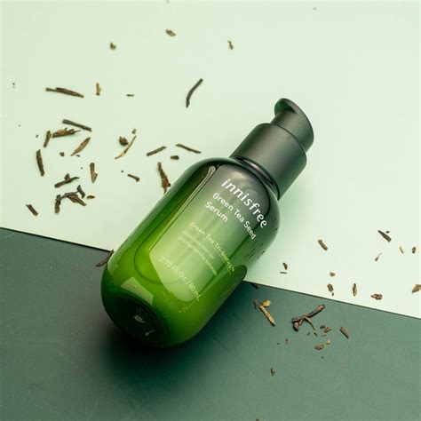 The Beloved Innisfree Green Tea Seed Serum Has Introduced Some Major Innovations — Project Vanity