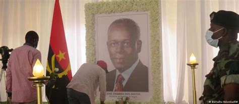 Corpo De Ex Presidente De Angola Vira Alvo De Disputa Política