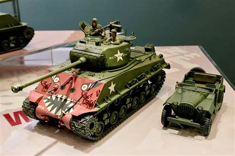 New Tamiya 35359 135 Us Medium Tank M4a3e8 Sherman “easy Eight” Kor
