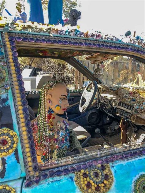 Learn About Slab City California With This Offbeat Guide For Visiting