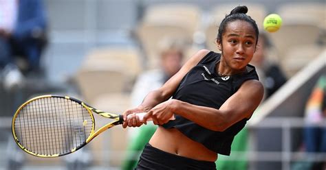 fil canadian leylah fernandez tames anisimova to reach french open quarterfinals gma news online