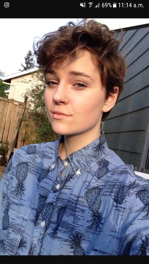 Think i've posted about this before (or at least alluded to it).but how might someone with. @em_canvas | Lesbian hair, Tomboy hairstyles, Androgynous hair